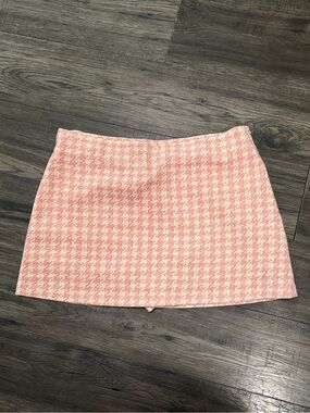 🧡 2/$15 🧡 Zara Pink Houndstooth Mini Skirt